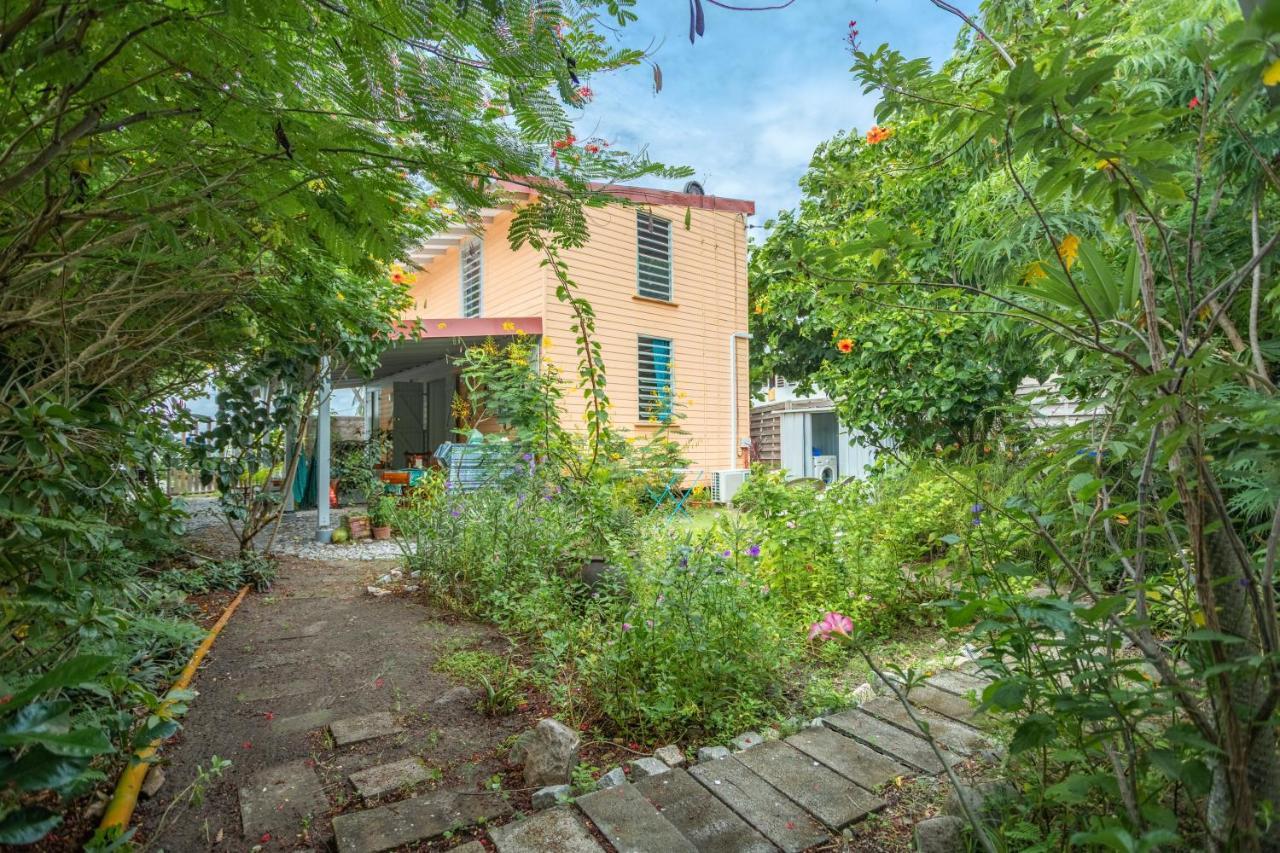 Appartement Charmant Au Carbet Avec Vue Sur La Mer 50 M² Λε Καρμπέ Εξωτερικό φωτογραφία